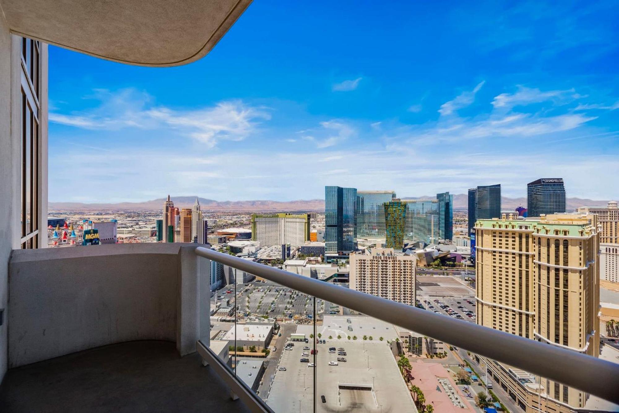 Holiday home No Fee Penthouse Balcony & Free Valet Las Vegas